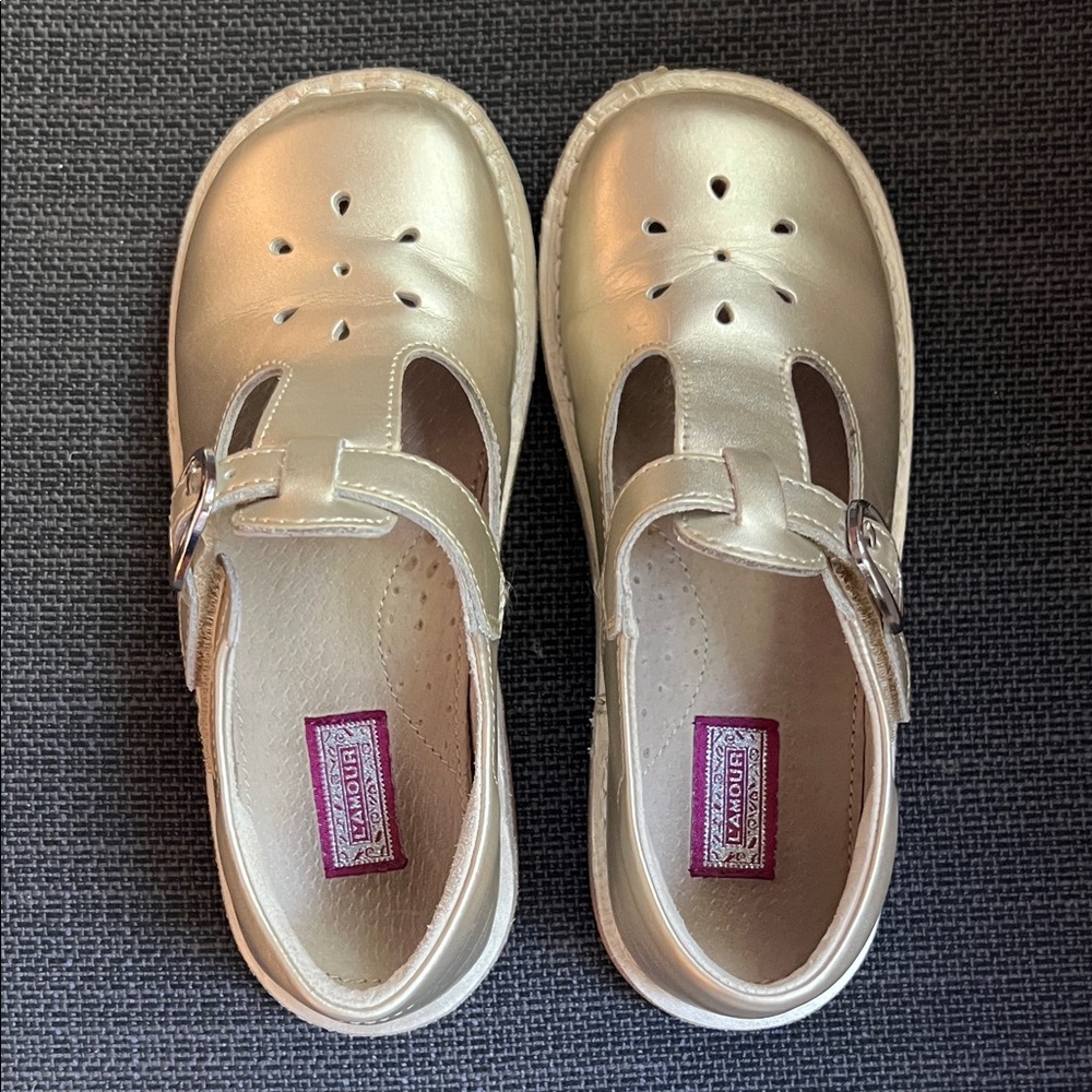 L’Amour Gold Dress Shoes for Kids